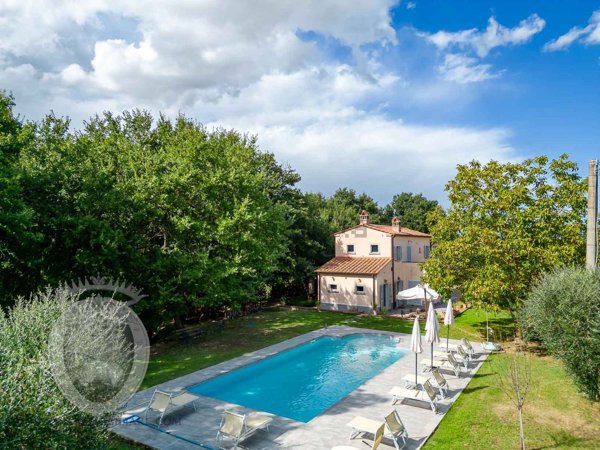 casa indipendente in vendita a Cortona in zona Cignano