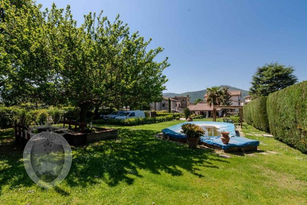 casa indipendente in vendita a Cortona in zona Pergo