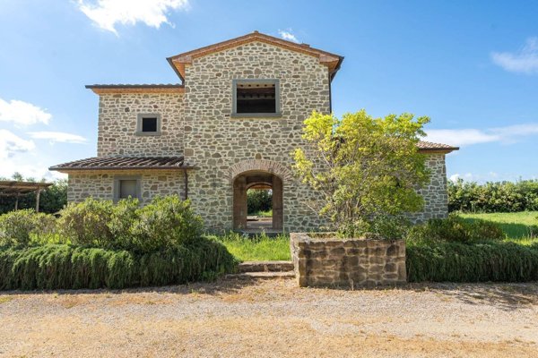 casale in vendita a Cortona in zona Casale