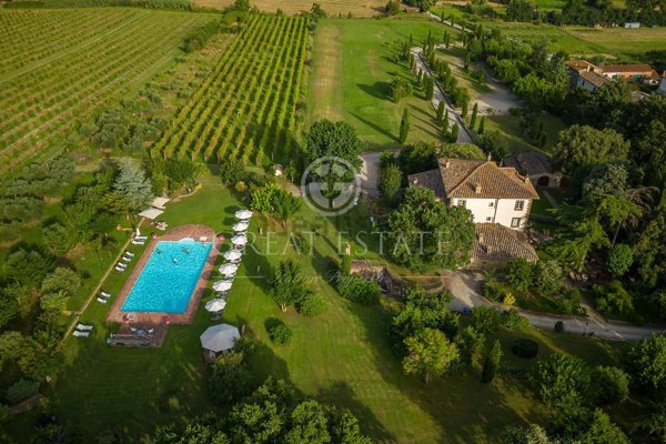 villa in vendita a Cortona