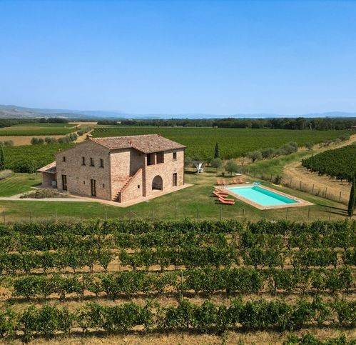 casa indipendente in vendita a Cortona in zona Casale