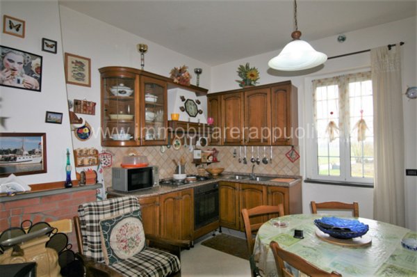 casale in vendita a Cortona in zona Casale