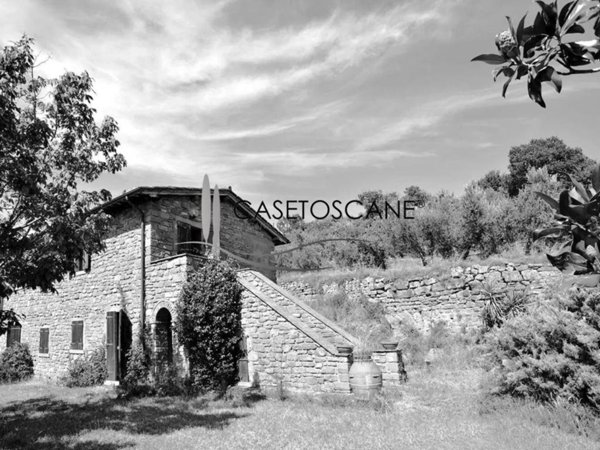 casa indipendente in vendita a Cortona in zona Casale