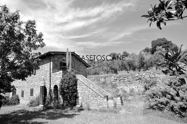 casa indipendente in vendita a Cortona in zona Casale