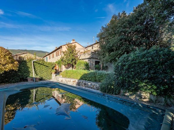 casa indipendente in vendita a Cortona in zona Sodo