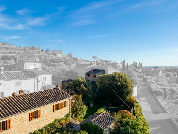 casale in vendita a Cortona in zona Sodo