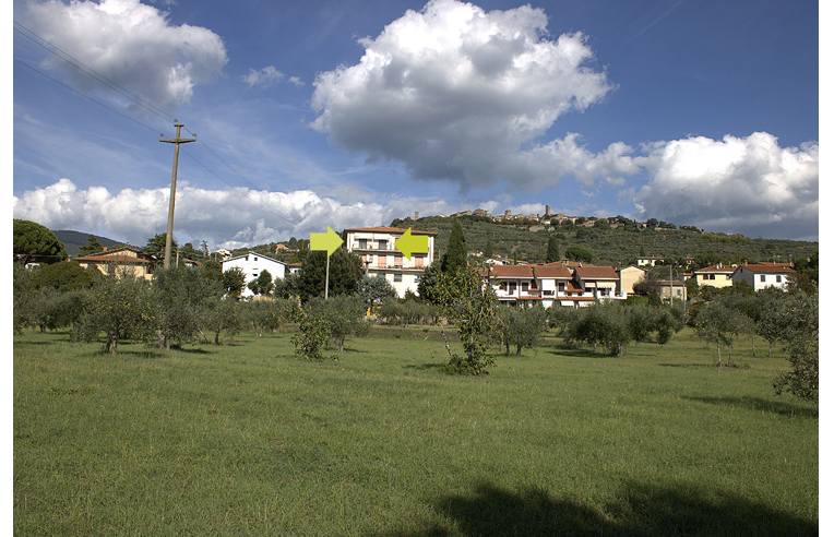 appartamento in vendita a Cortona in zona Camucia