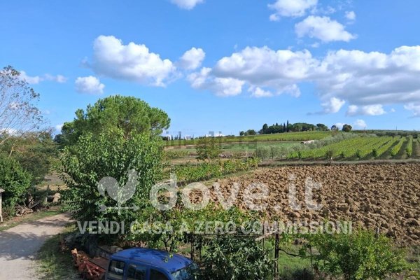 casa indipendente in vendita a Cortona in zona Casale