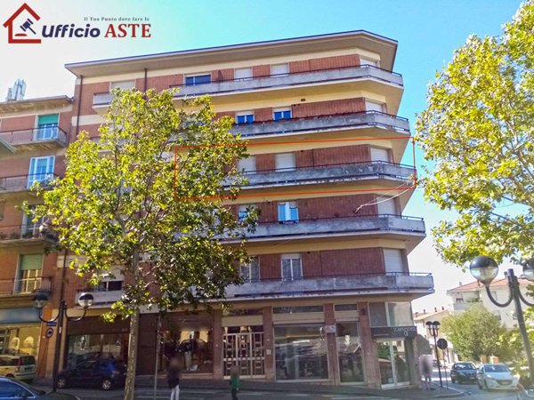 appartamento in vendita a Cortona in zona Camucia