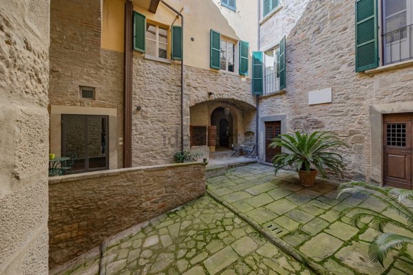 appartamento in vendita a Cortona