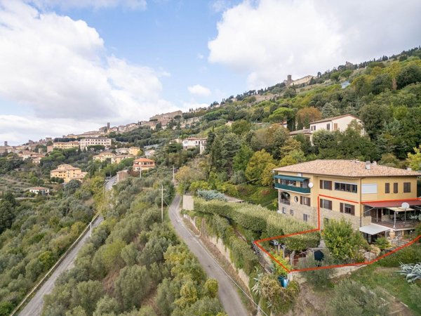 appartamento in vendita a Cortona