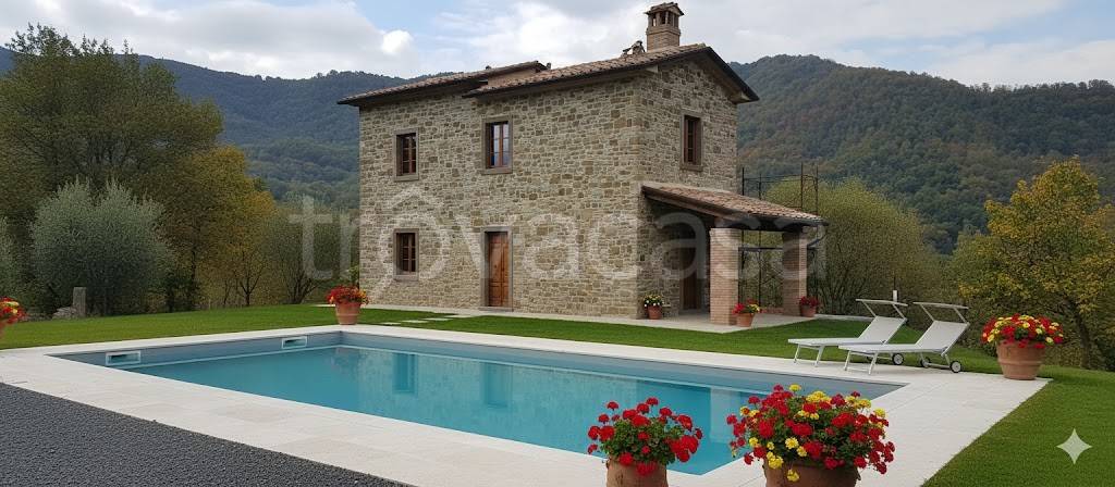 casa indipendente in vendita a Cortona in zona Casale