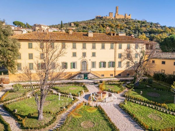 casa indipendente in vendita a Cortona in zona Montecchio