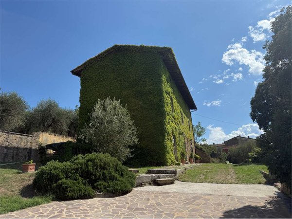 casa indipendente in vendita a Cortona in zona Casale