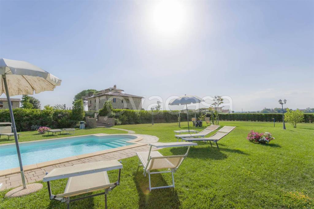 casa indipendente in vendita a Cortona in zona Santa Caterina