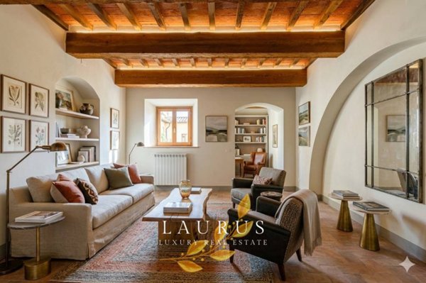 appartamento in vendita a Cortona in zona Montecchio