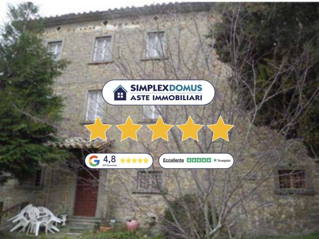 casa indipendente in vendita a Cortona