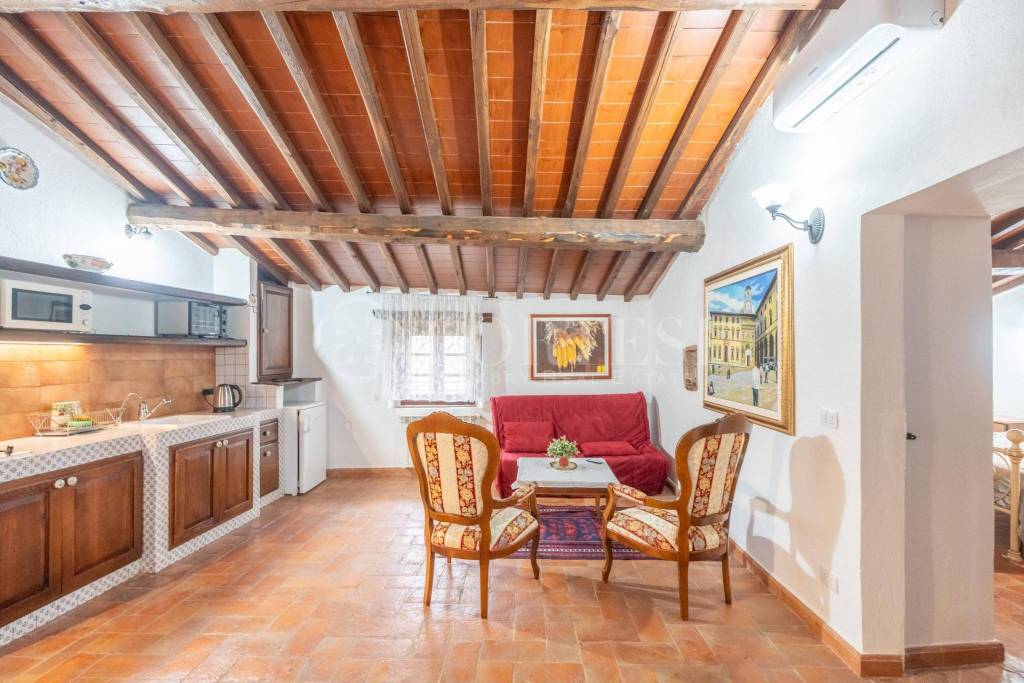 appartamento in vendita a Cortona in zona Ossaia