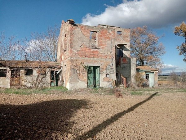 pentavano in vendita a Cortona