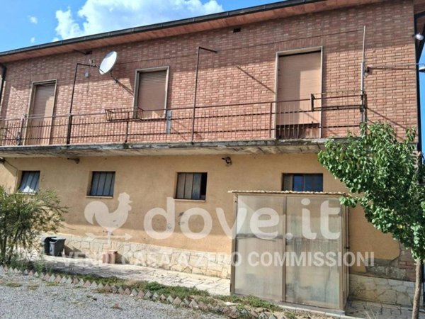 casa indipendente in vendita a Cortona in zona Casale