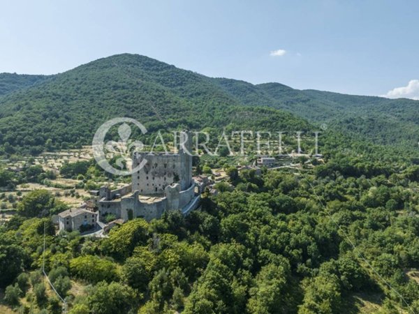 casa indipendente in vendita a Cortona in zona Casale