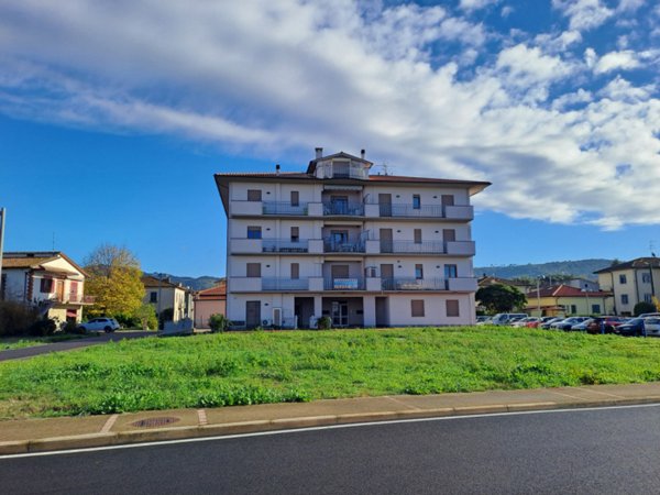 appartamento in vendita a Cortona in zona Terontola