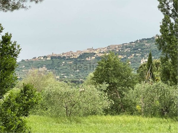 casale in vendita a Cortona in zona Casale