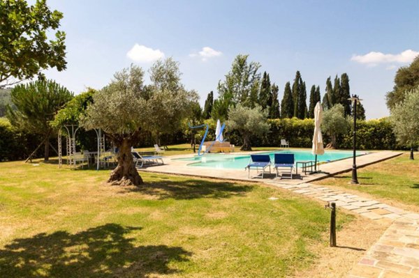 casa indipendente in vendita a Cortona in zona Casale