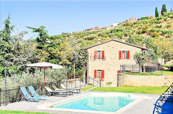 appartamento in vendita a Cortona in zona Casale