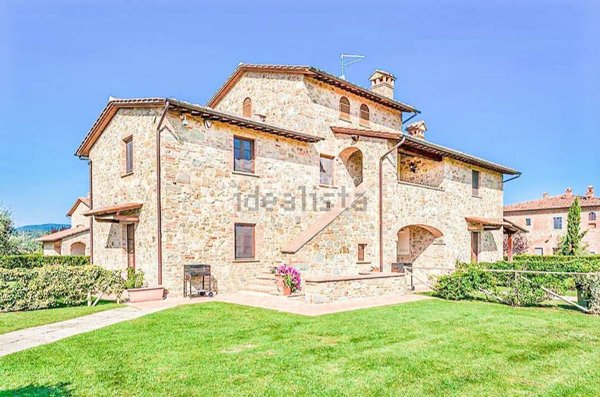 casale in vendita a Cortona in zona Casale