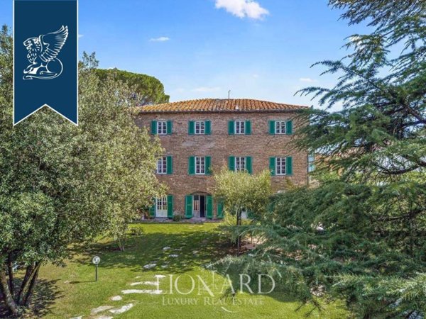 casa indipendente in vendita a Cortona in zona Casale