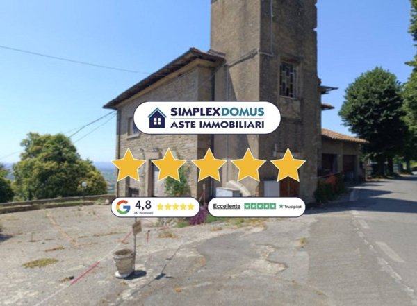 casa indipendente in vendita a Cortona