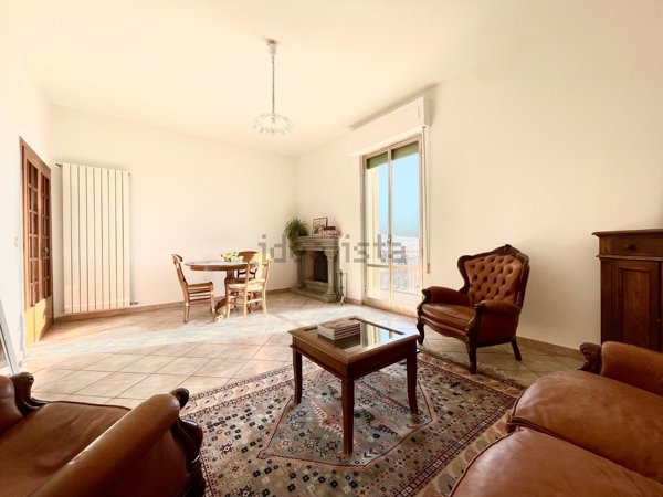 appartamento in vendita a Cortona in zona Terontola