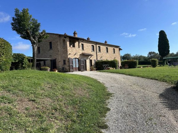 casa indipendente in vendita a Cortona in zona Creti