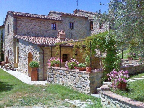 casa indipendente in vendita a Cortona in zona Casale