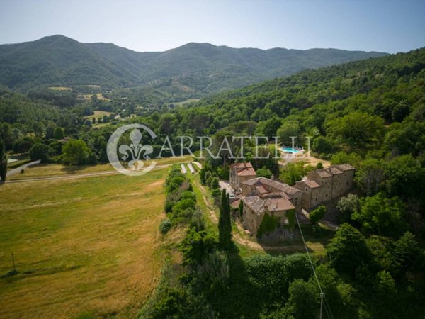 casa indipendente in vendita a Cortona in zona Casale