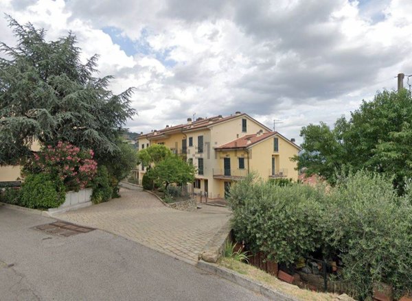 appartamento in vendita a Cortona in zona Camucia