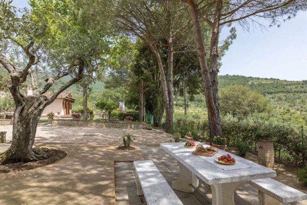 casa indipendente in vendita a Cortona in zona Casale