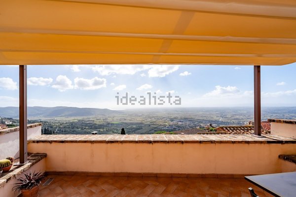 appartamento in vendita a Cortona