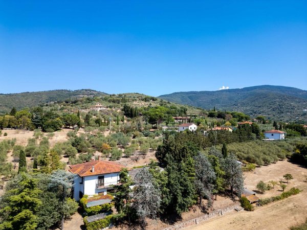 appartamento in vendita a Cortona in zona San Pietro a Cegliolo