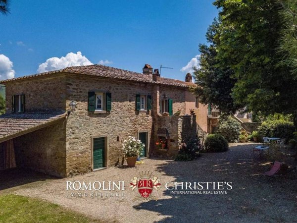 casa indipendente in vendita a Cortona in zona Casale