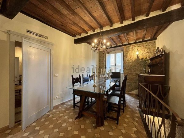 appartamento in vendita a Cortona