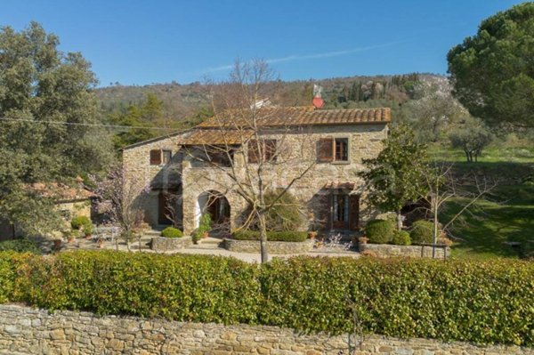 casa indipendente in vendita a Cortona in zona Casale