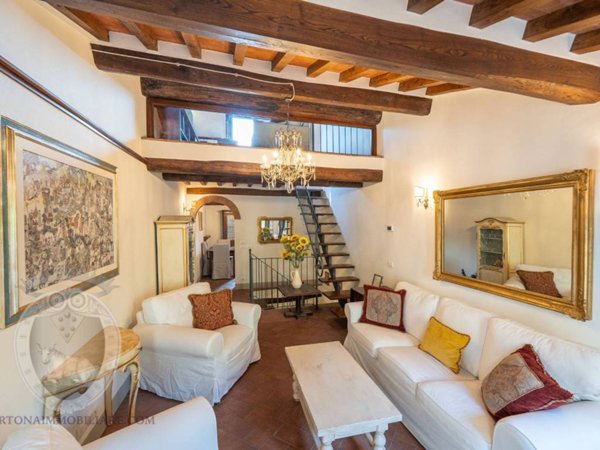 appartamento in vendita a Cortona