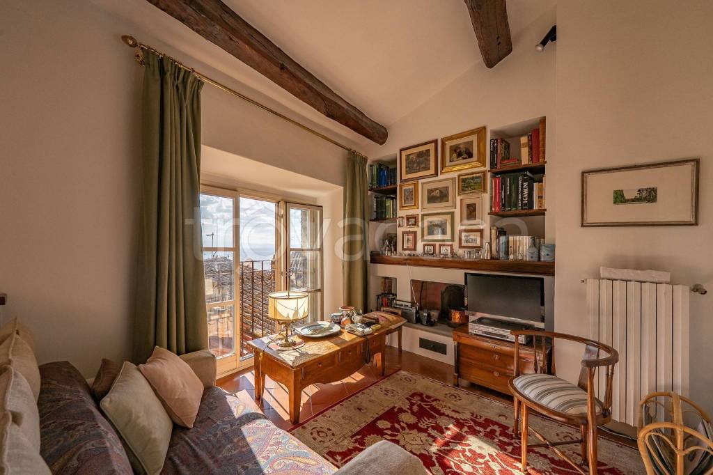 appartamento in vendita a Cortona