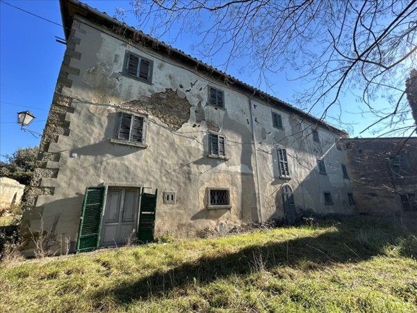 casa indipendente in vendita a Cortona in zona Casale