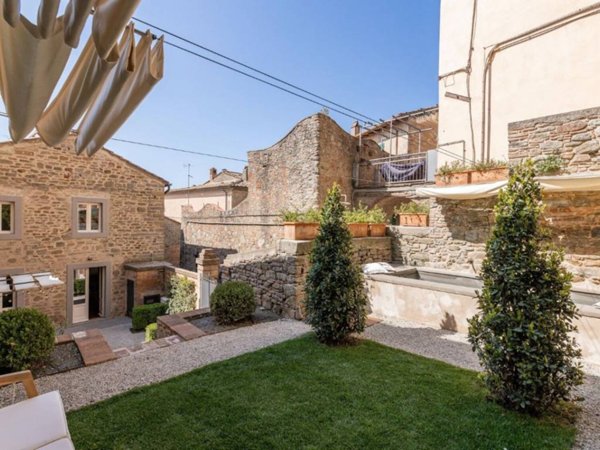 appartamento in vendita a Cortona