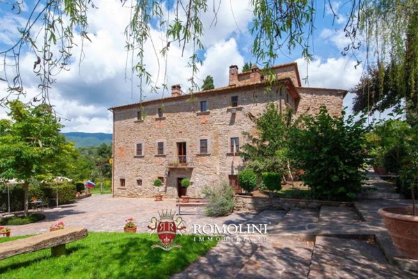 villa in vendita a Cortona in zona Casale