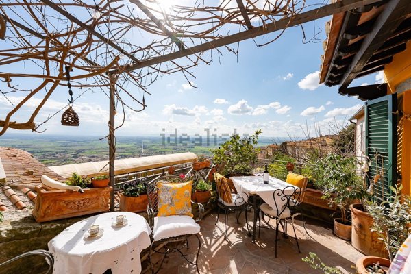 appartamento in vendita a Cortona