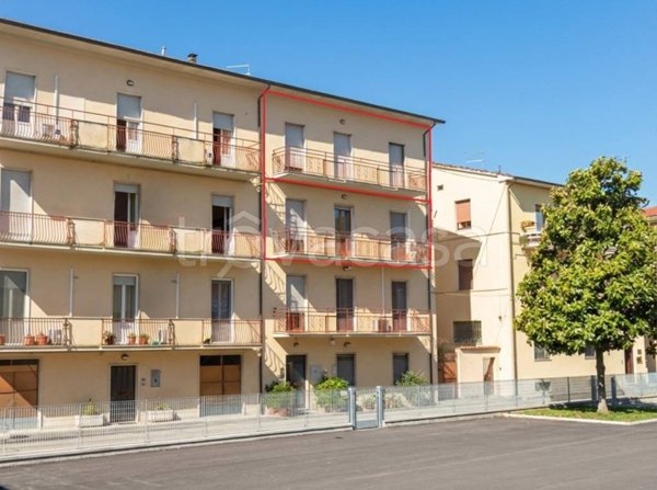 appartamento in vendita a Cortona in zona Camucia